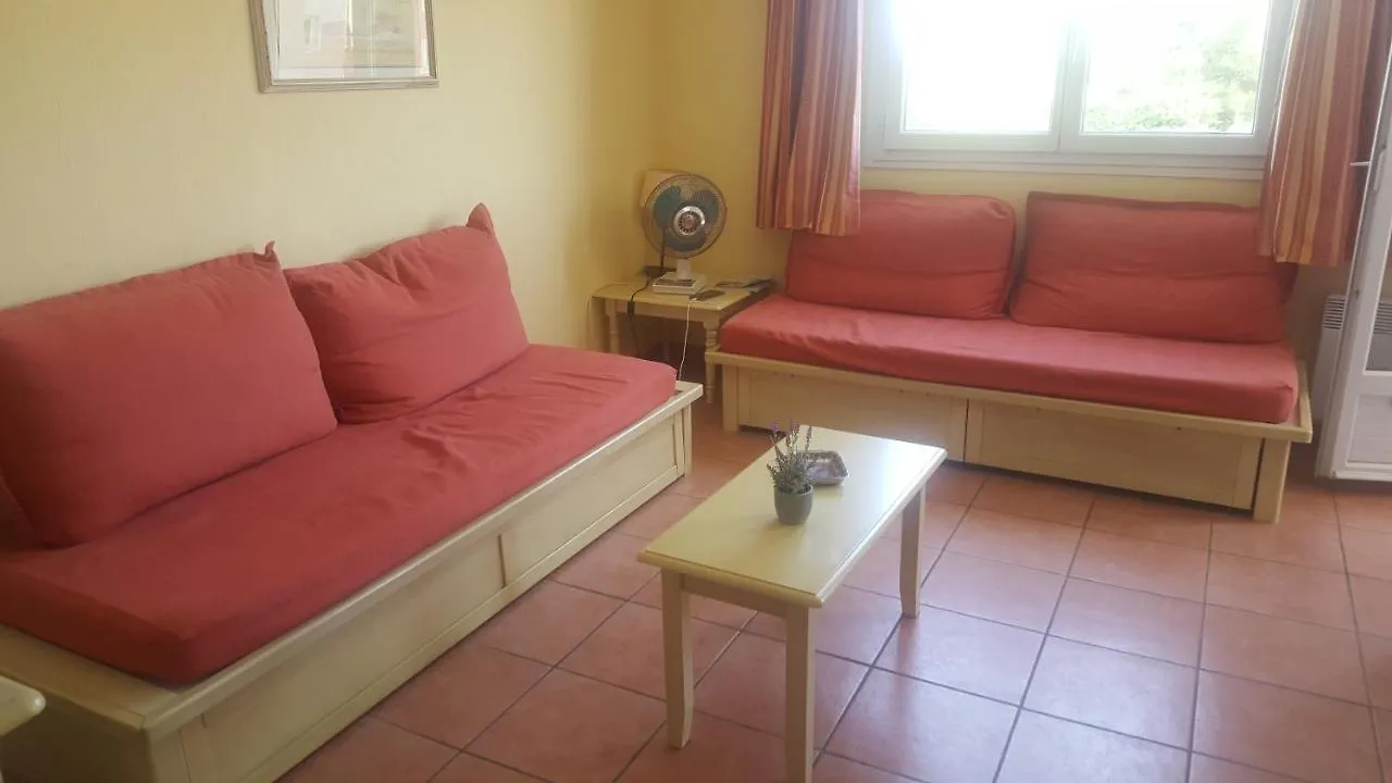 Charmant Appartement T2 Vue Sur Piscine Les Issambres