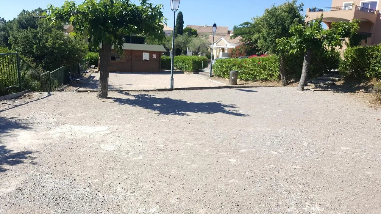 Charmant Appartement T2 Vue Sur Piscine Les Issambres Frankrijk